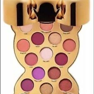 Moschino Bear Palette